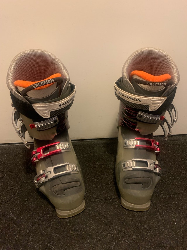 Salomon Alpine ski boots