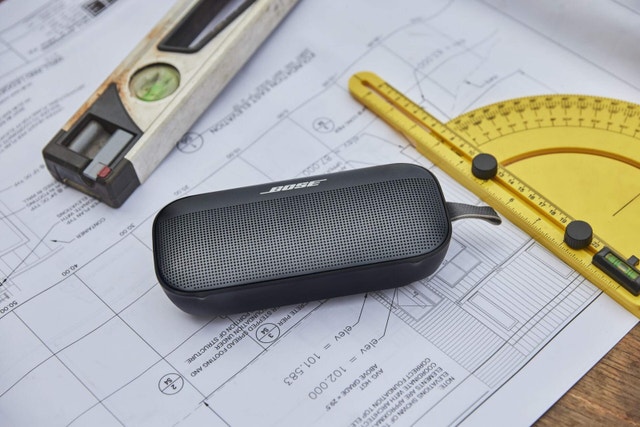 BRAND NEW Bose SoundLink Flex Wireless Speaker - photo 3