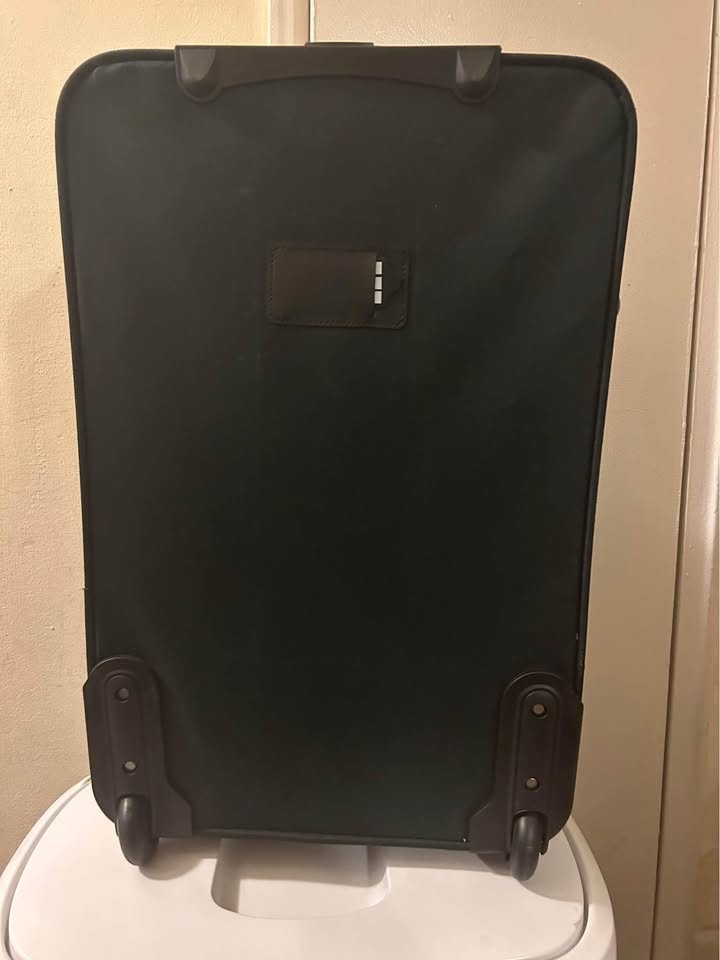 Elite Luggage - photo 2