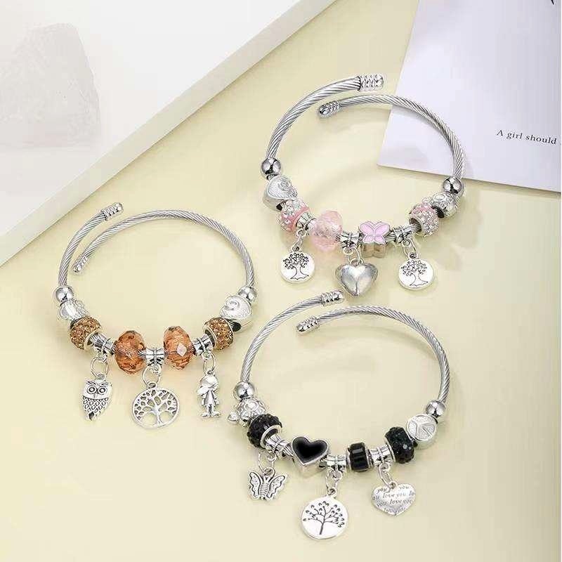 ✨ Beaded Bracelet – Butterfly Design ✨