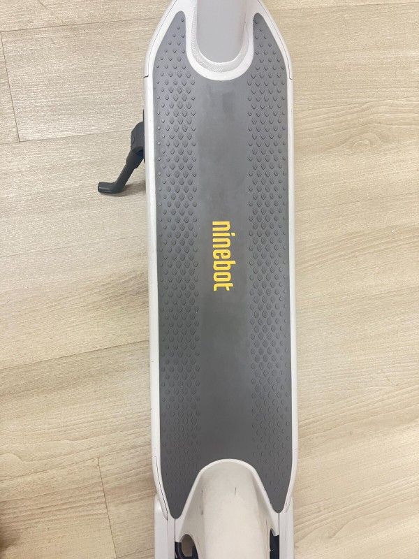 Segway Ninebot Max G30LP Ekectric Scooter - Used - Good Conditio - photo 2