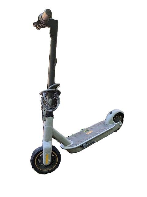 Segway Ninebot Max G30LP Ekectric Scooter - Used - Good Conditio - photo 3