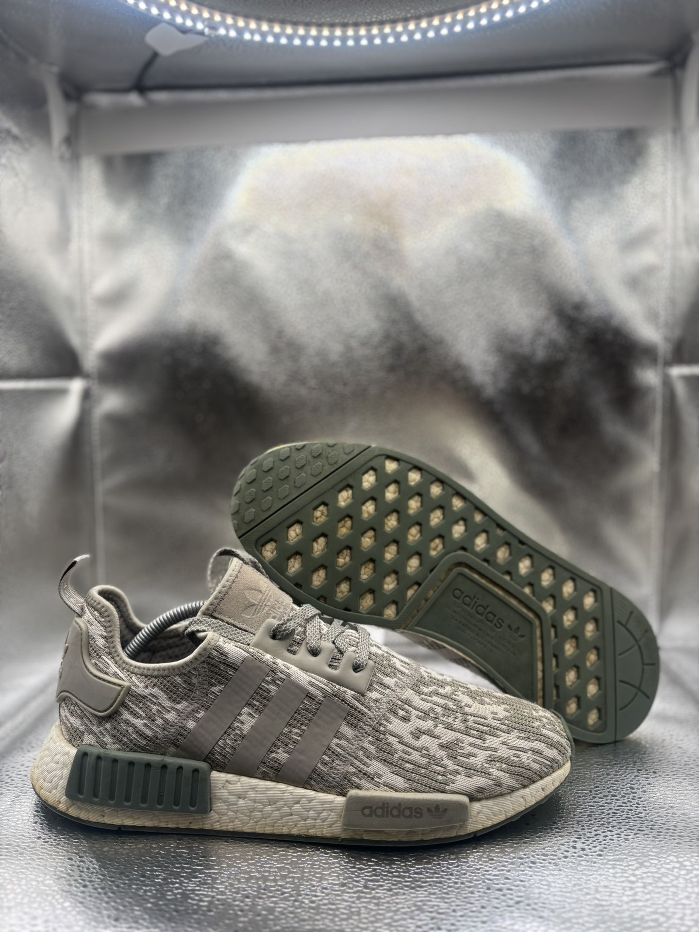 Adidas NMD R1 Sesame