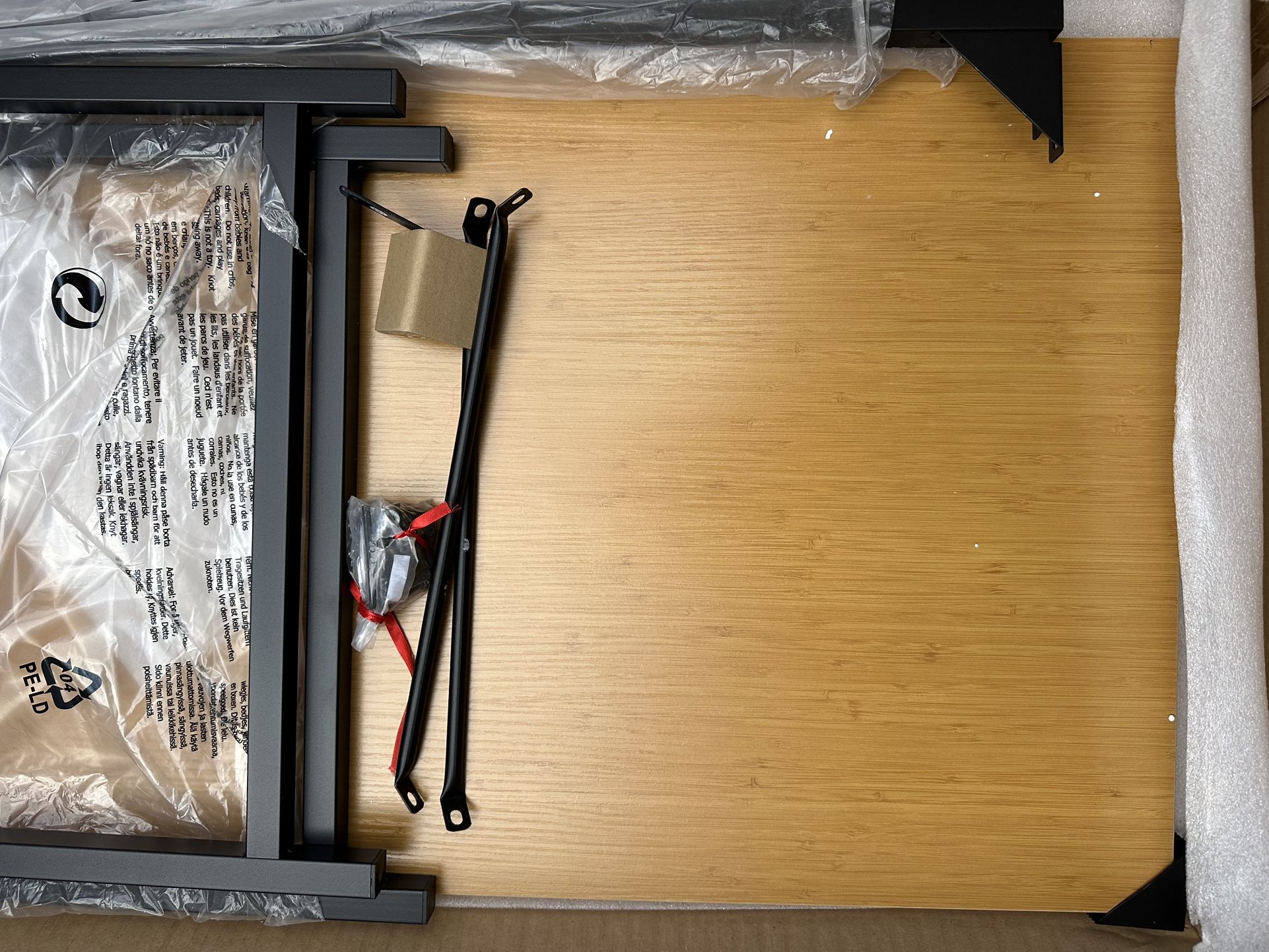 $40 Brand New OLIXIS Computer Desk, 48 Inch - photo 3