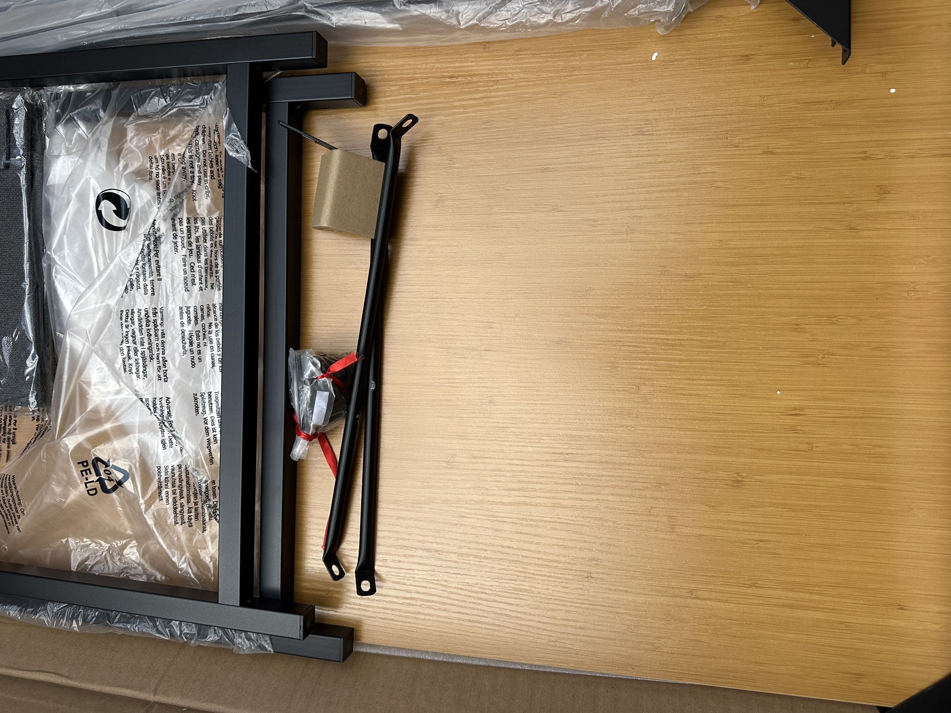 $40 Brand New OLIXIS Computer Desk, 48 Inch - photo 5