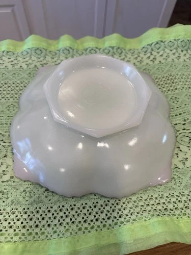 Anchor Hocking Fire King Milk Glass with A Gold Trim. Made In US - photo 3