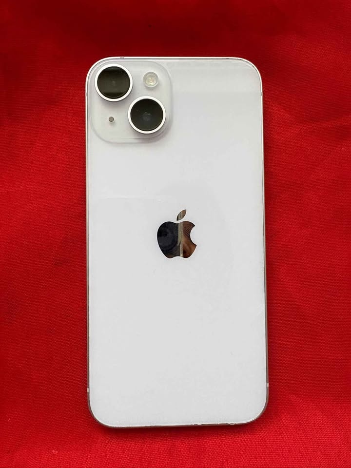 iPhone 14 - photo 3