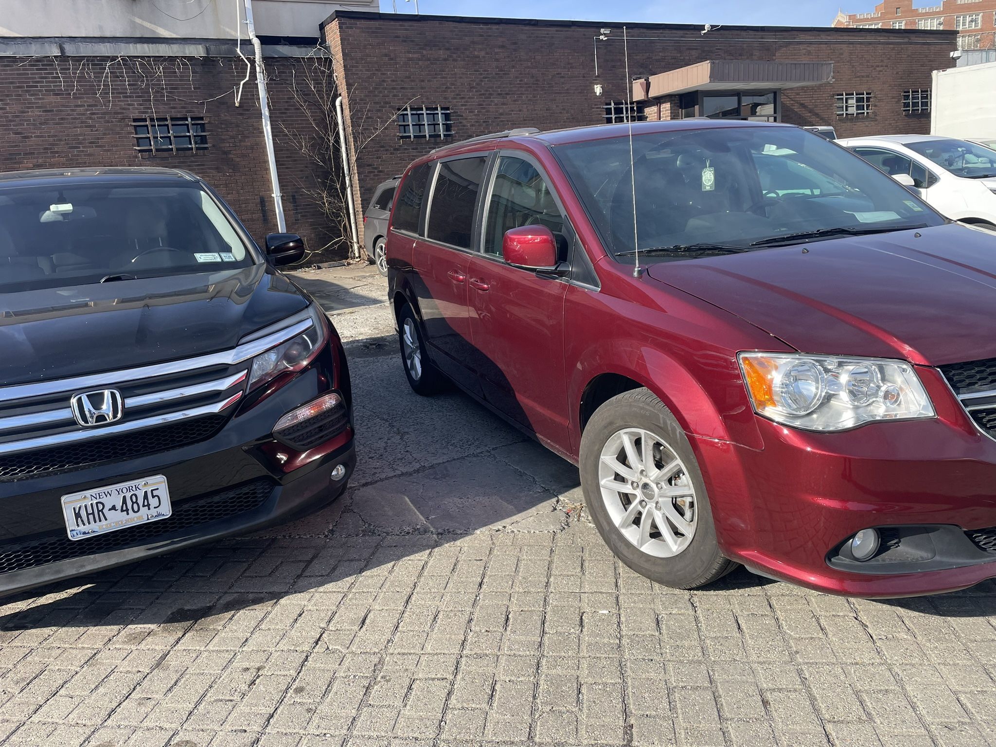 2019 Dodge Grand Caravan SXT - photo 4