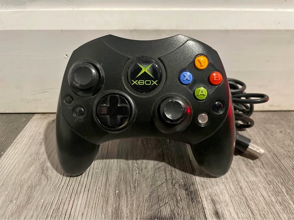 Original Xbox controller!