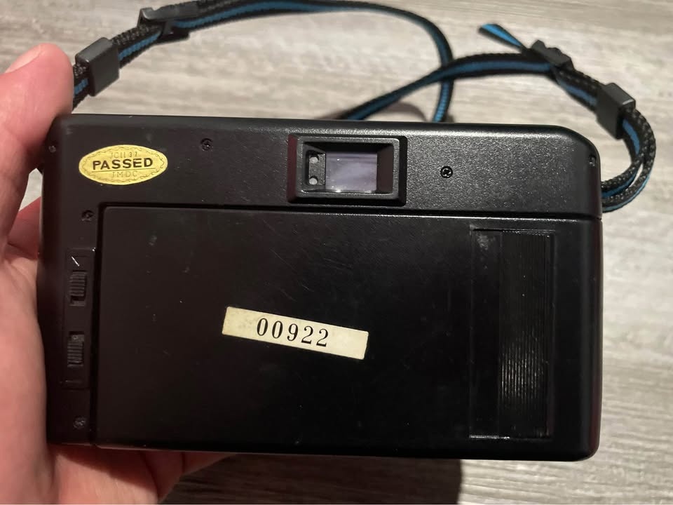 Vivtar TEC 35 film camera! - photo 2