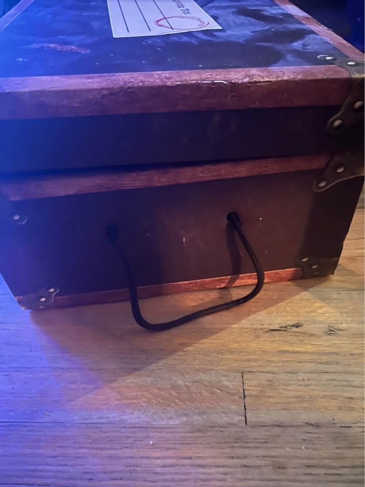 Harry Potter trunk set, Gryffindor custom colors - photo 3