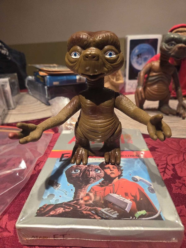 Vintage E.T. Figure
