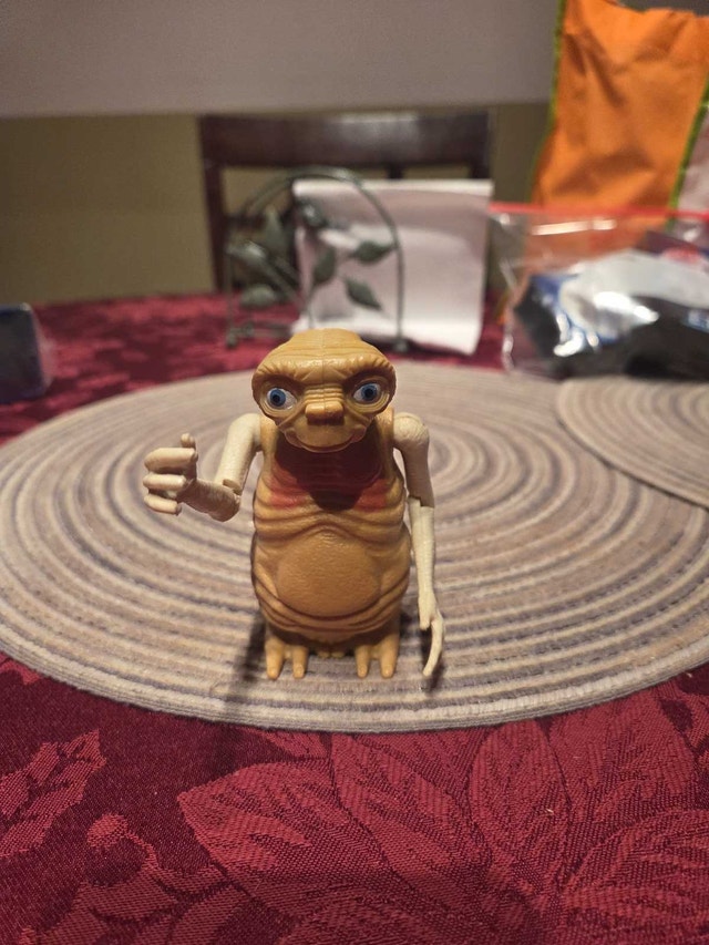 E.T. vintage Figurine