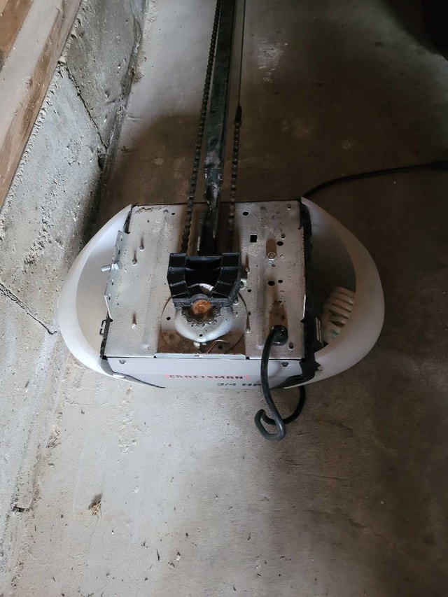 Craftsman Garage Door Opener - photo 2