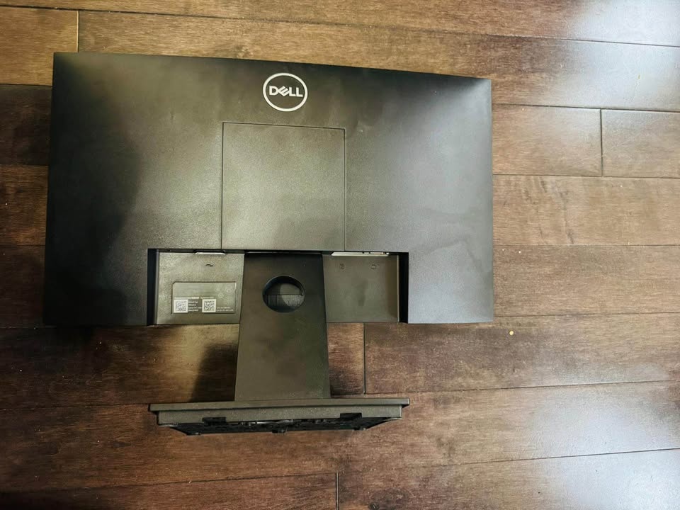 Dell Monitor - photo 2