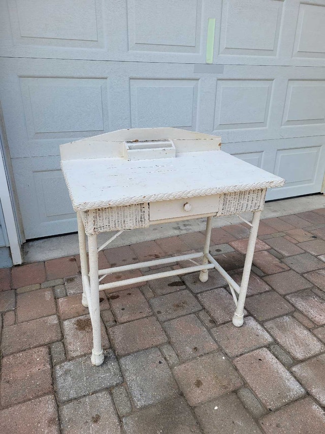 Antique Wicker Desk - Vintage Country Collectible