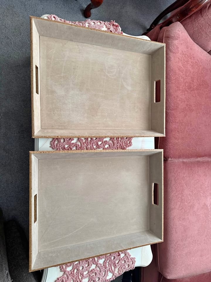 Serving/decorative Tray