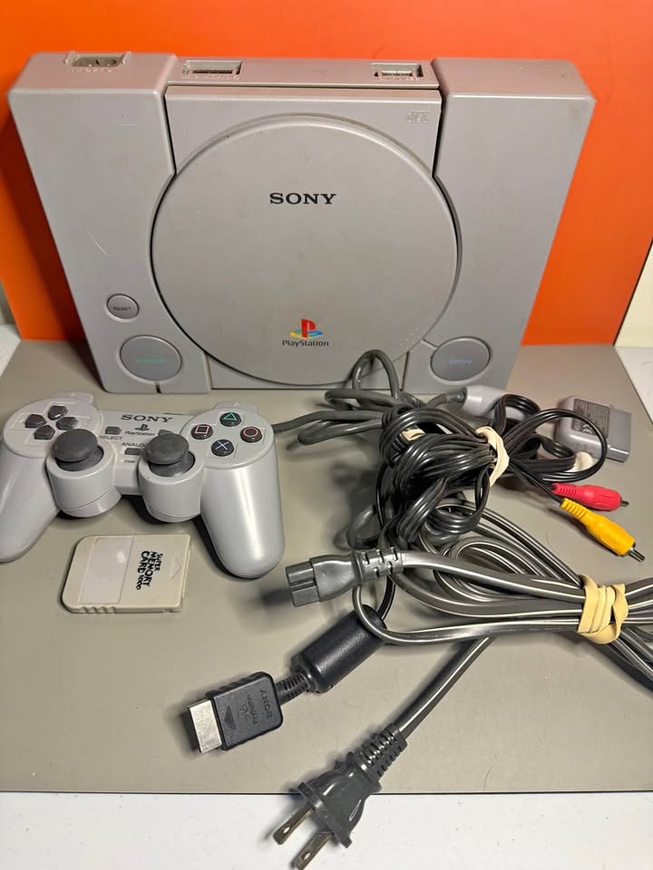 Fantastic Condition PlayStation 1 For Sale!