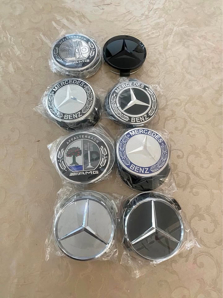 Mercedes center caps