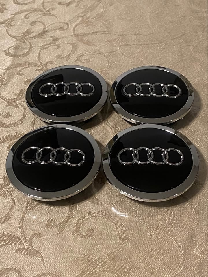 Audi center caps - photo 4