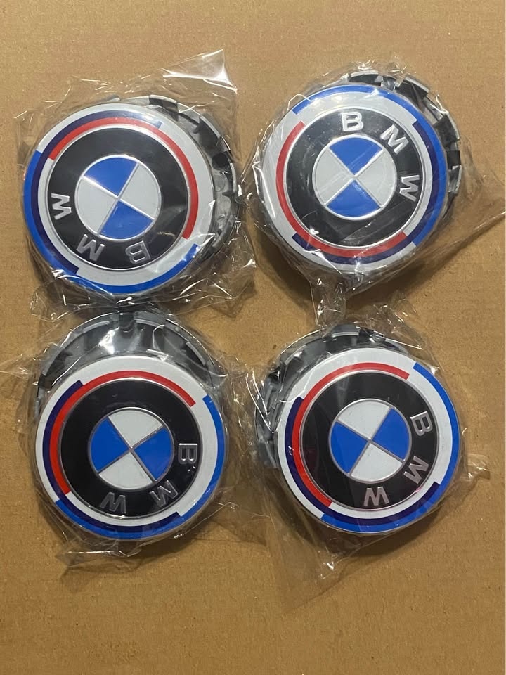 BMW center caps - photo 2