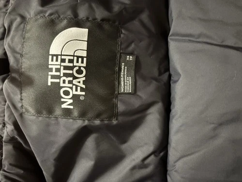 Women Northface nuptse coat 700 Size XS - photo 2