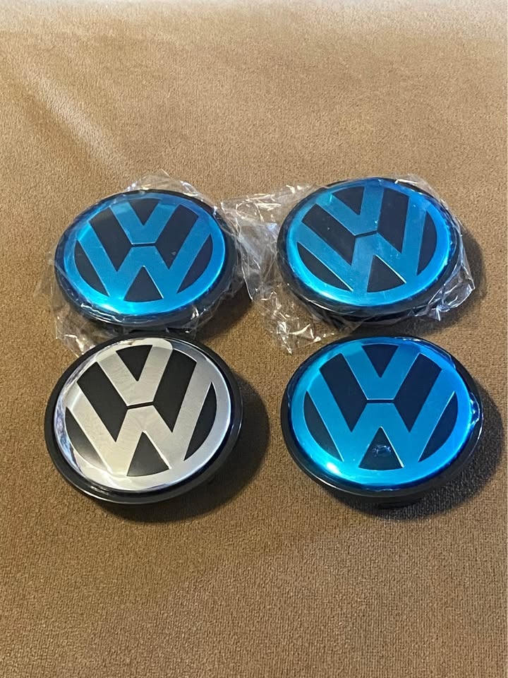 Volkswagen center caps - photo 3