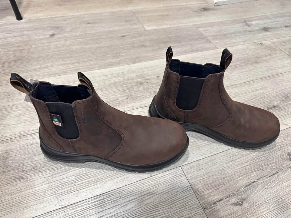 Safety shoes