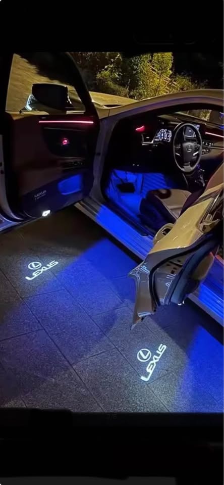 Lexus door lights - photo 5