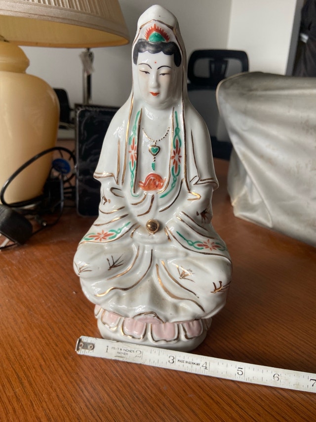 Ceramic Quan Yin Statue - photo 2