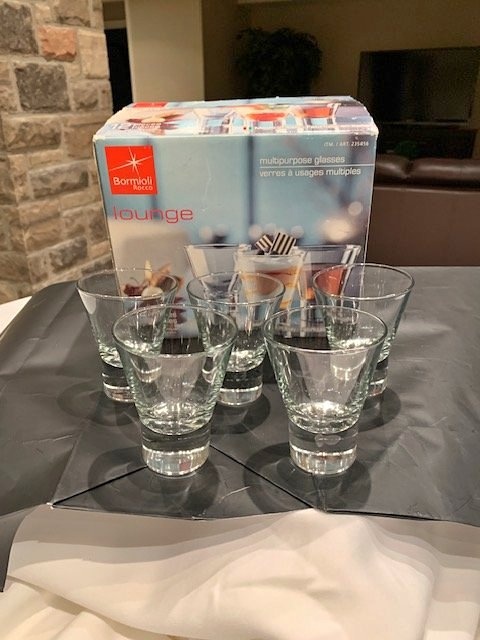 Glasses Liquor, Aperitifs Set of 12 Made In Italy BNIB