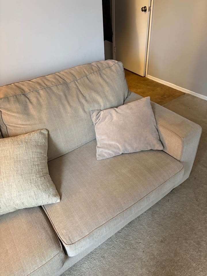 Beige Couch (2) - photo 2