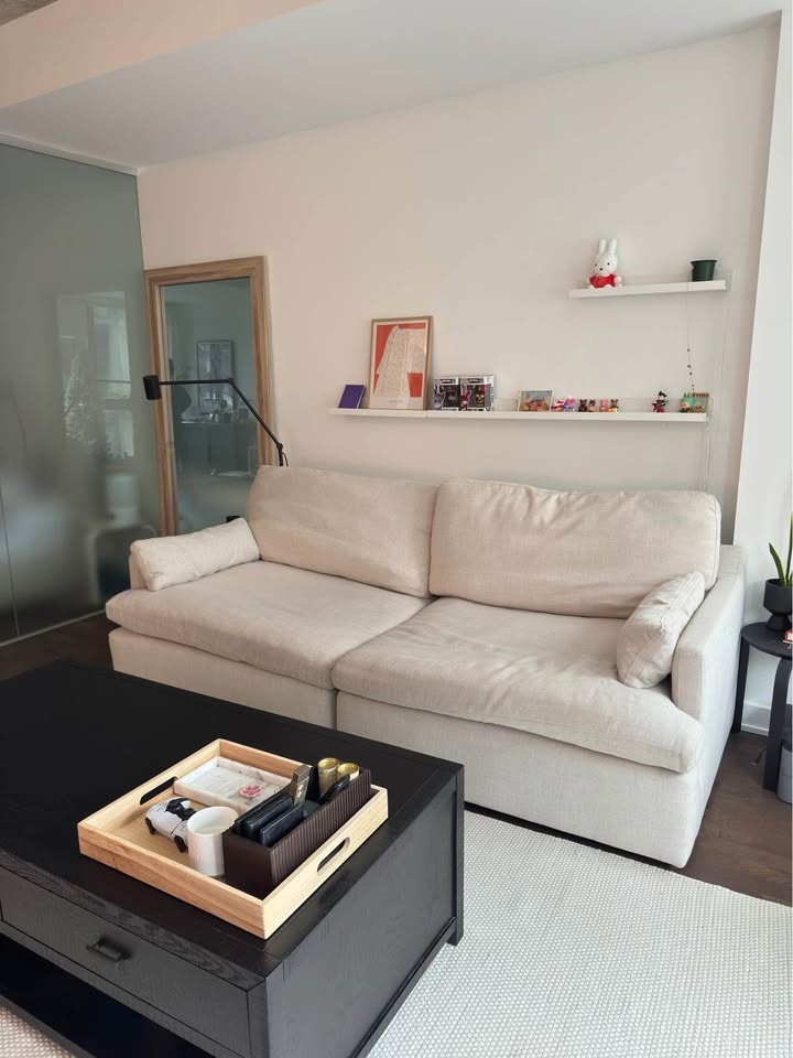 QUICK SELL* Cloud-like Couch in Linen - photo 2