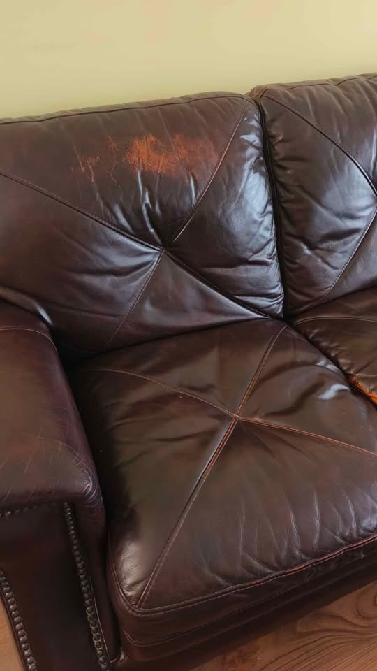 Genuine Leather Sofa Set + Coffee Table & Side Table - photo 3