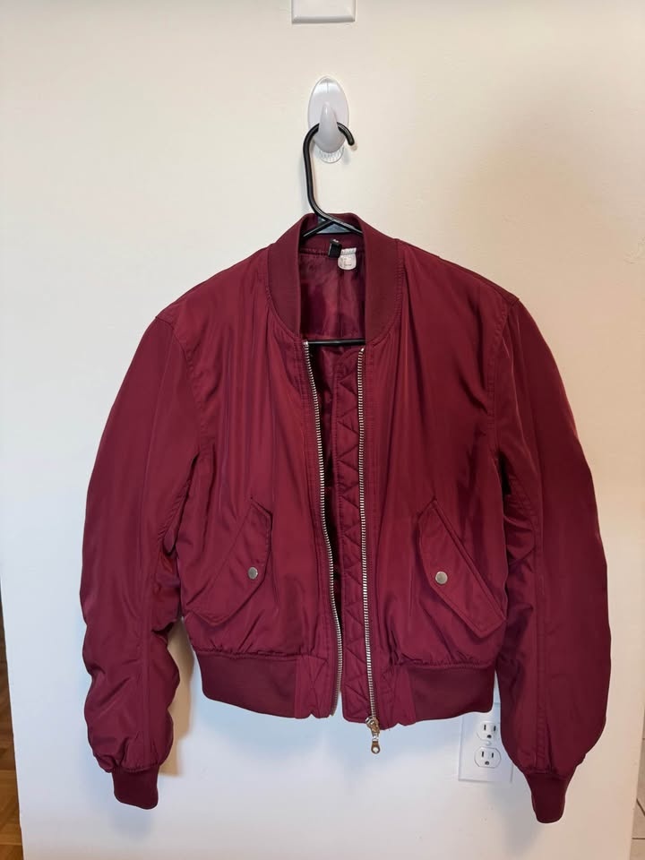 Women’s Bomber Jacker Small - photo 2
