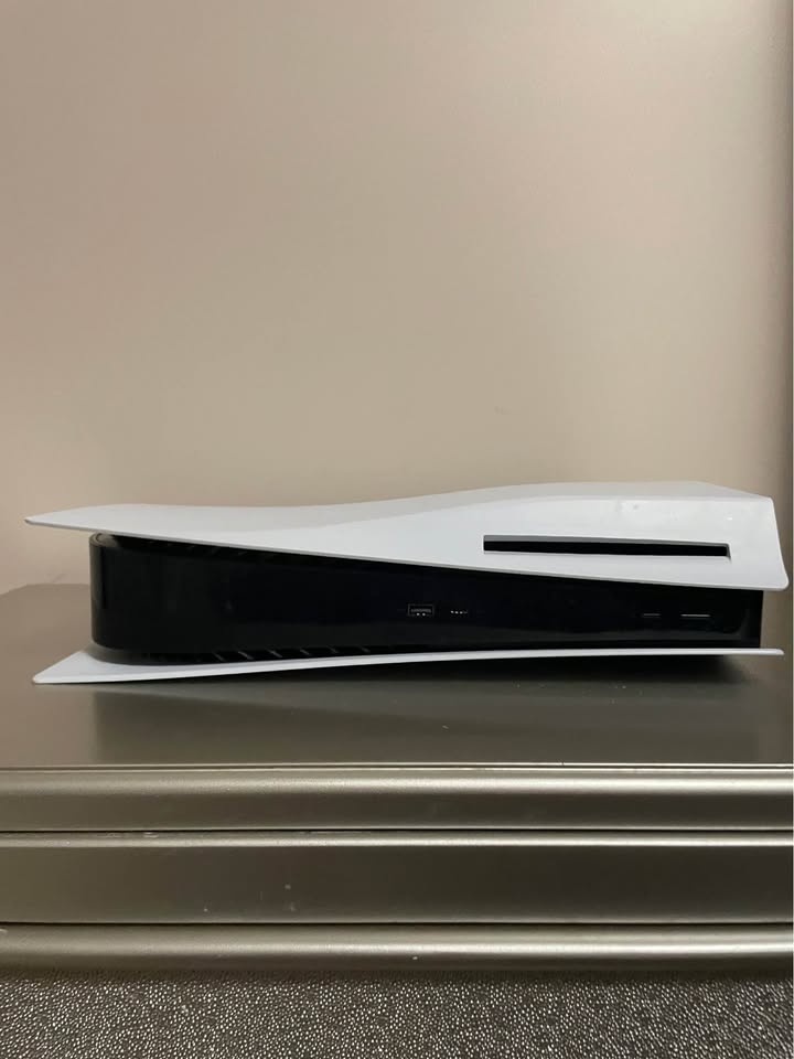PS5 Disc version - photo 5