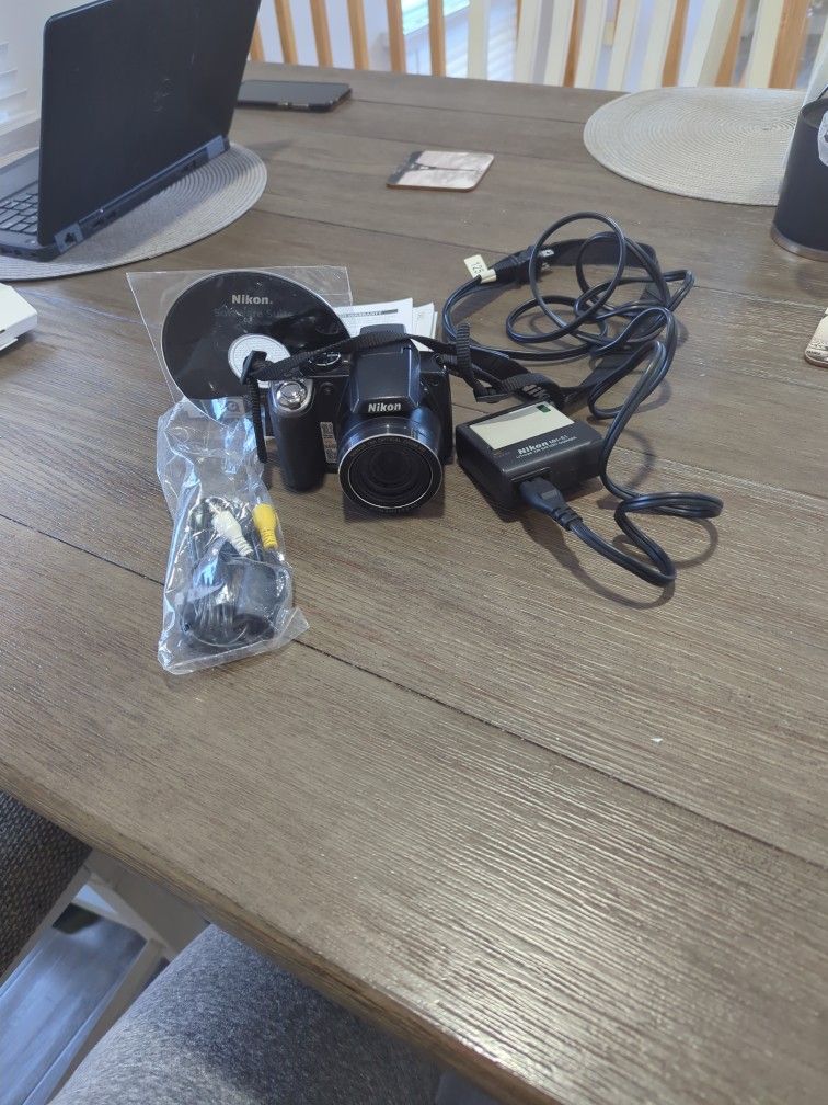 Nikon Coolpix P80 Black