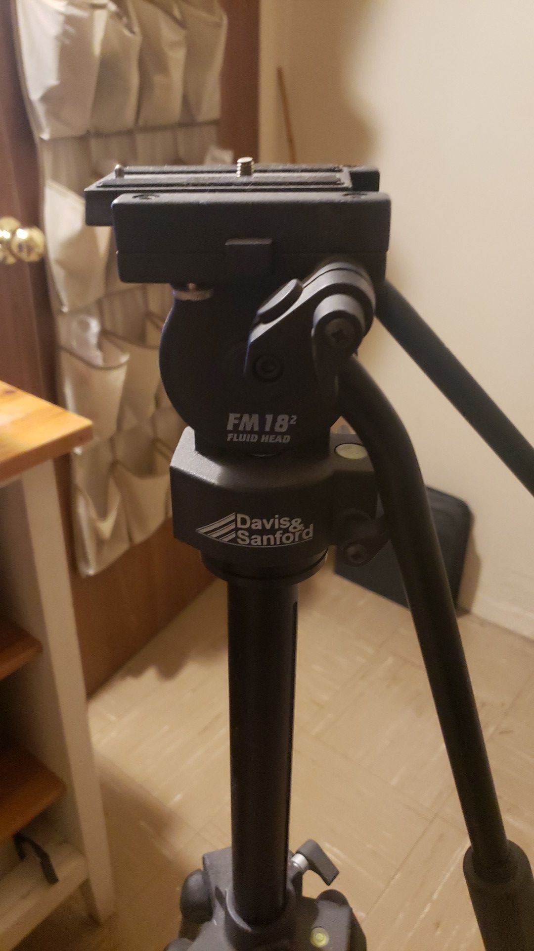 Davis & Sanford Provista Airlift with FM 18 head