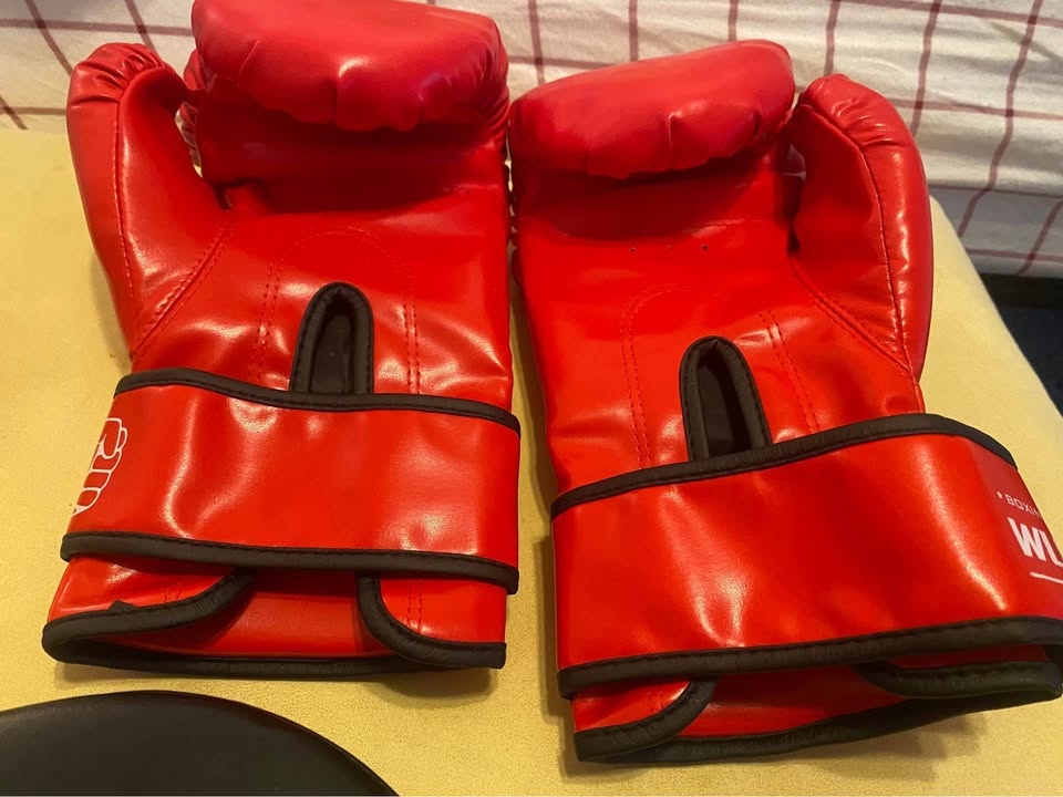 Boxing gloves - photo 3