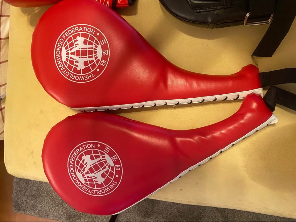 Boxing gloves - photo 5