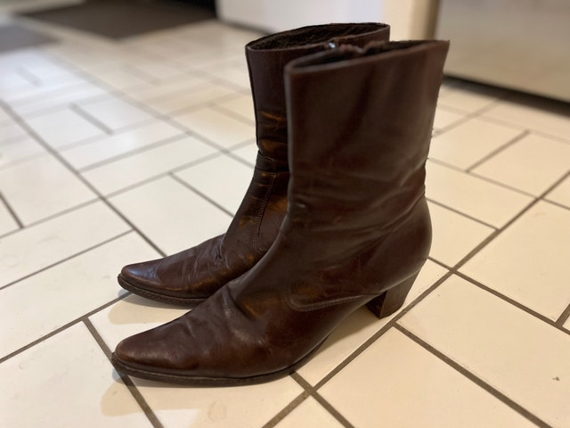 Brown Leather Boots - photo 2