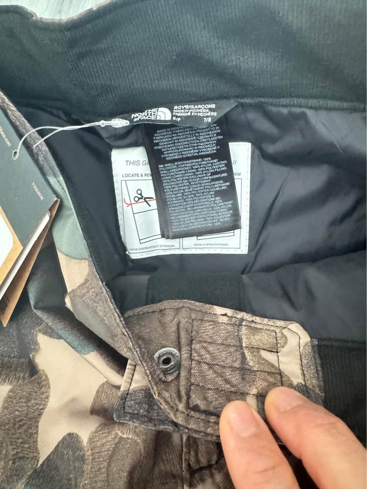 BNWT The north face boys snowpants size S(7-8Y) - photo 4