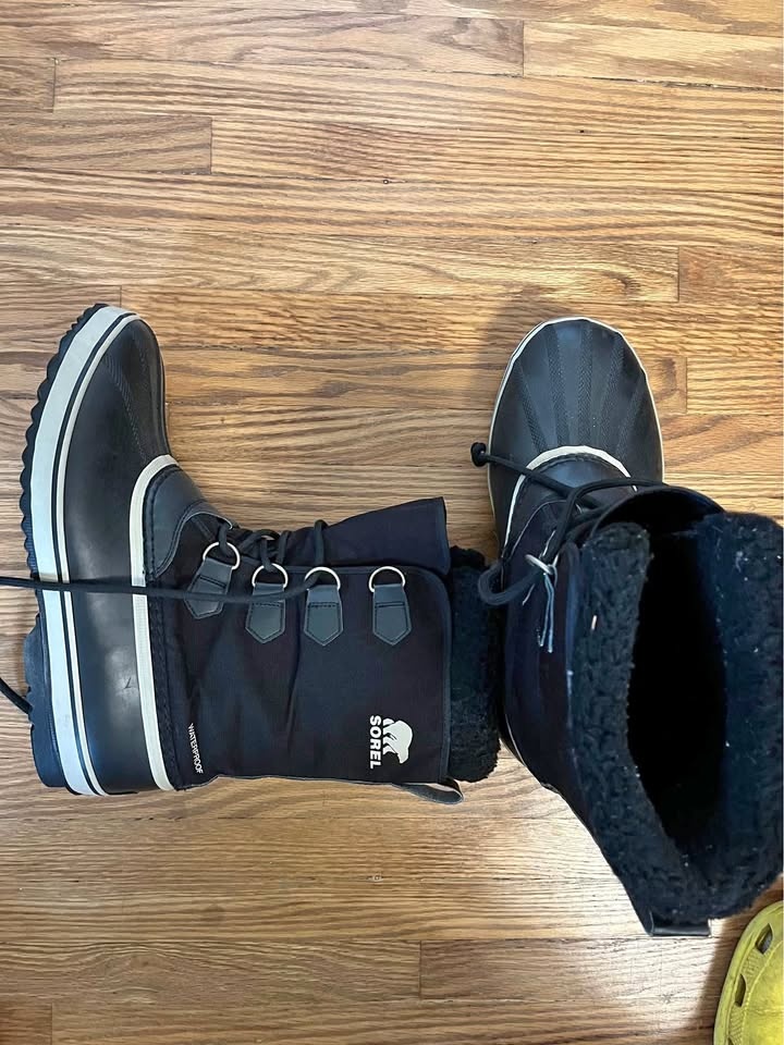 Sorel winter boots sz 13