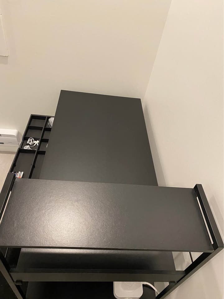 Computer desk - photo 4