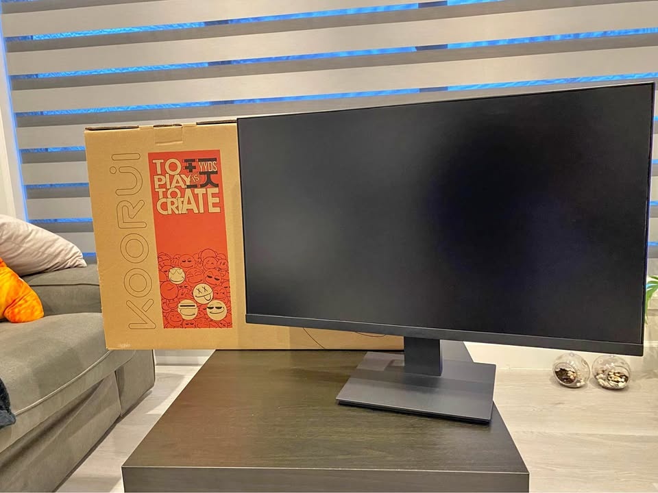Gaming Monitor - 27”, 165Hz + Desk Arm Stand