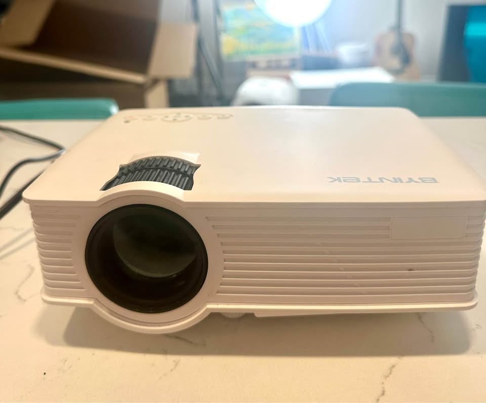 BYINTEK Mini HD Projector – Home Theater - - photo 5