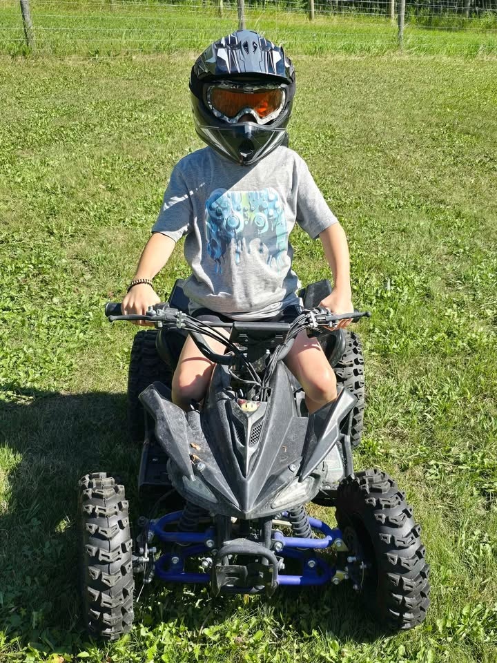 Kids electric quad - photo 3