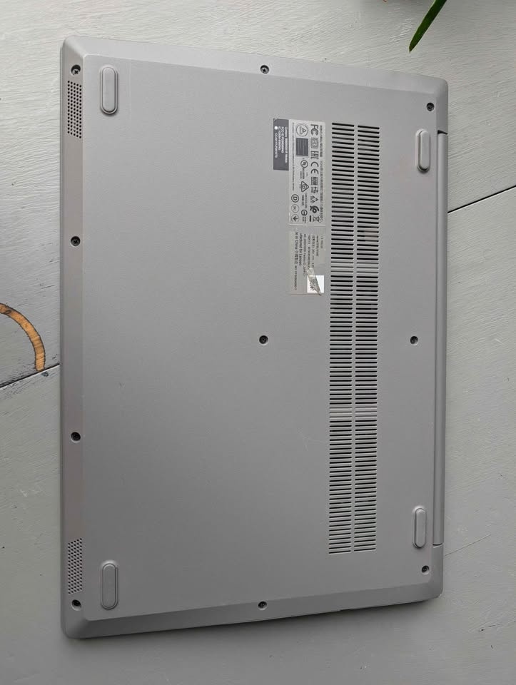 Lenovo IdeaPad 3 - photo 4