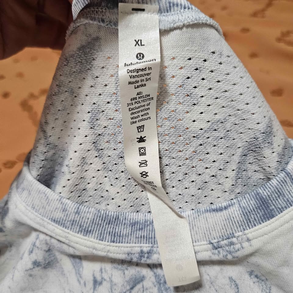 Lululemon top - photo 2