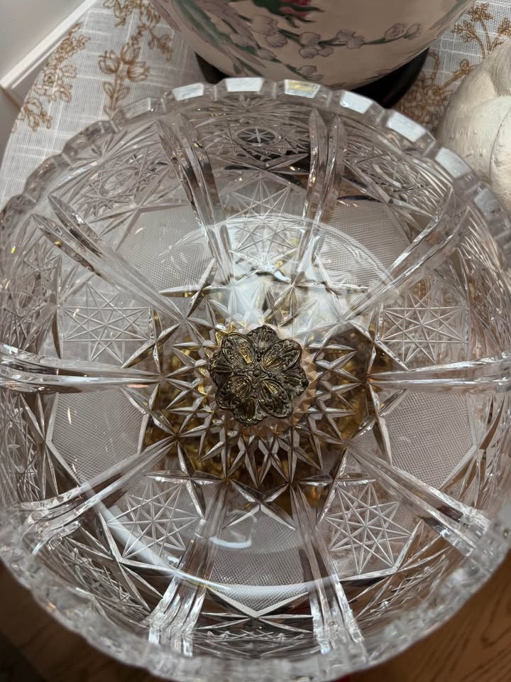 Antique Cut Crystal Bowl with Brass Base - photo 2